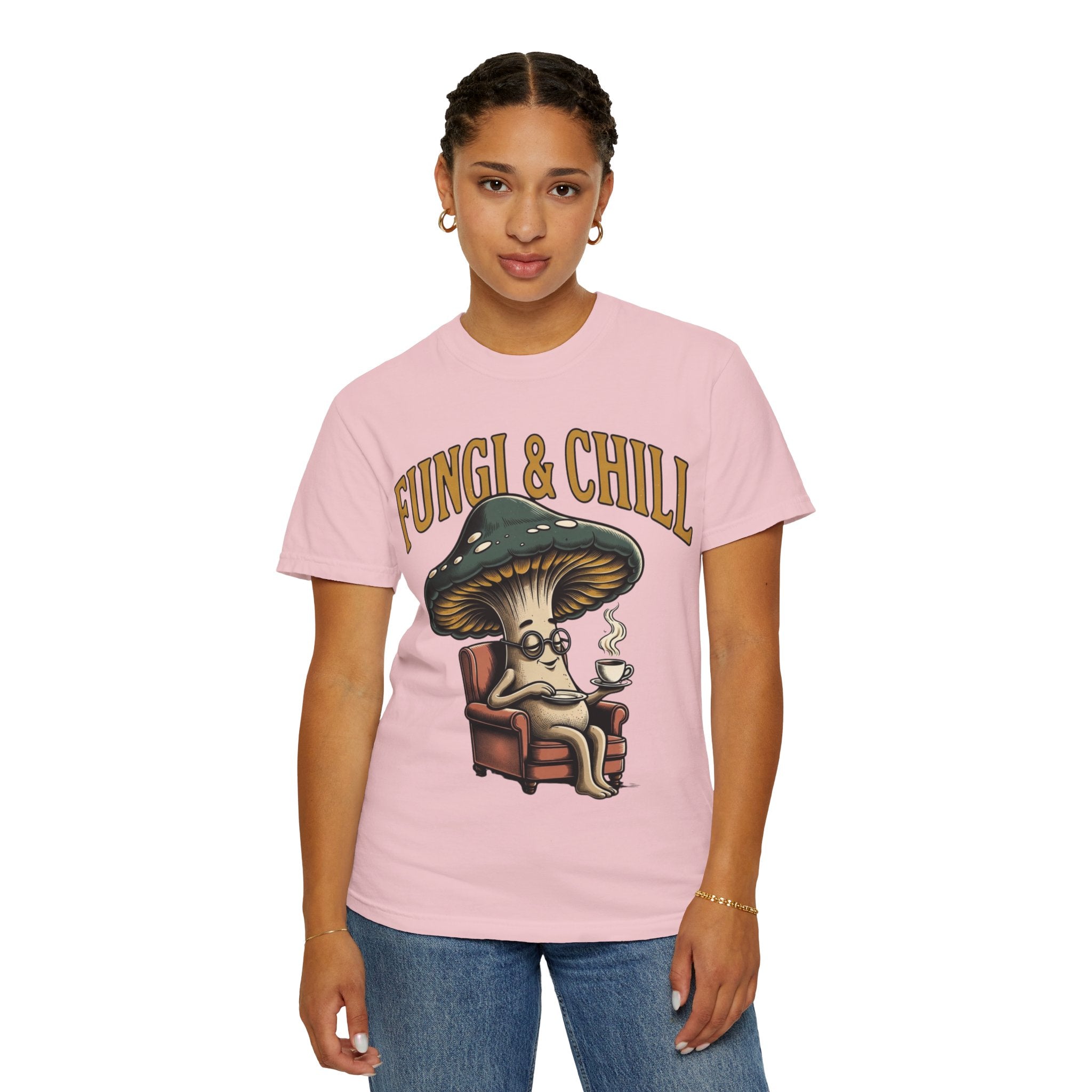 Fungi & Chill | Vintage Retro Funny Mushroom T-shirt